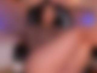 JulietteMoreau's Live Sex Cam Show