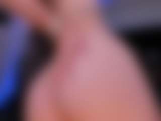 Live cam show with JulietteMoreau - Ass Bouncing on Mixed Magazine Live