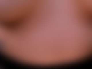 Live cam show with JulietteMoreau - Skinny on Camsoda.co