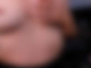 Live cam show with JulietteMoreau - Green Eyes on Camversity