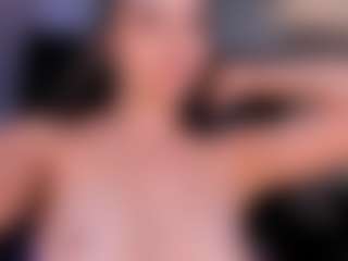 Live cam show with JulietteMoreau - Fingering Teen (18+) on Stripli.com