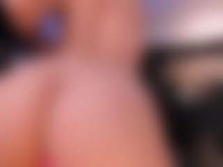 JulietteMoreau's Live Sex Cam Show