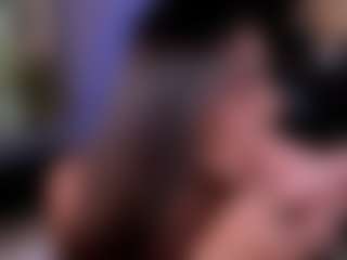 Live cam show with JulietteMoreau - Skinny on Camming Site