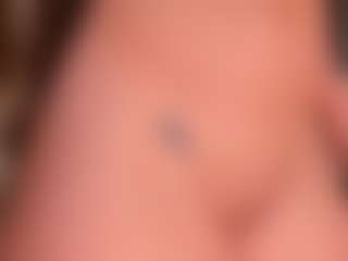 JulietteMoreau's Live Sex Cam Show