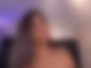 JulietteMoreau's Live Sex Cam Show