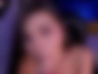 Live cam show with JulietteMoreau - Role on Mixed Magazine Live