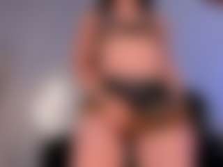 JulietteMoreau's Live Sex Cam Show