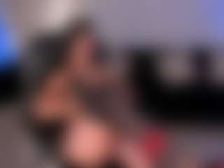 JulietteMoreau's Live Sex Cam Show