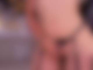 Live cam show with JulietteMoreau - White on Fling VIP Chat | colombia