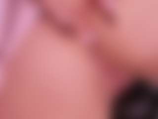 JulietteMoreau's Live Sex Cam Show