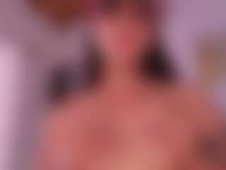 JulietteMoreau's Live Sex Cam Show