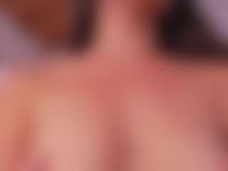Live cam show with JulietteMoreau - Fingering White on madthumbs | colombia