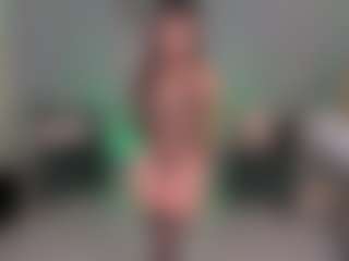 JulietteMoreau's Live Sex Cam Show