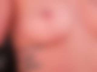 JulietteMoreau's Live Sex Cam Show