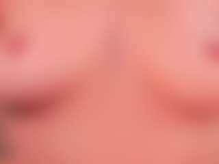 JulietteMoreau's Live Sex Cam Show