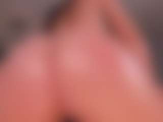 JulietteMoreau's Live Sex Cam Show