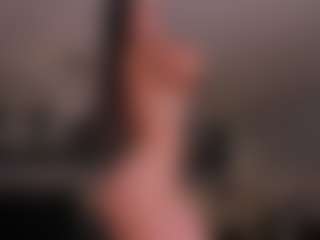 JulietteMoreau's Live Sex Cam Show