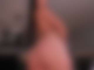 JulietteMoreau's Live Sex Cam Show