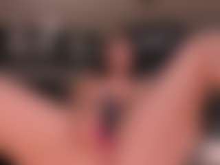 JulietteMoreau's Live Sex Cam Show