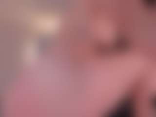 JulietteMoreau's Live Sex Cam Show