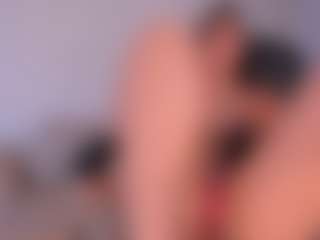 JulietteMoreau's Live Sex Cam Show