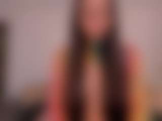 Live cam show with JulietteMoreau - Skinny on Camsoda