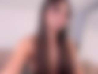Live cam show with JulietteMoreau - Tittyfuck on Camsoda