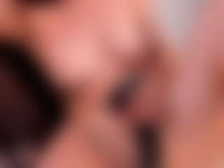 JulietteMoreau's Live Sex Cam Show