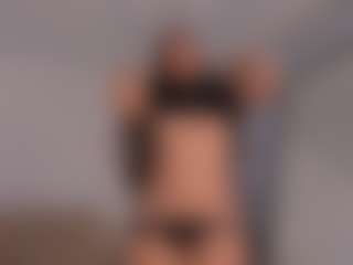 JulietteMoreau's Live Sex Cam Show