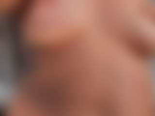 JulietteMoreau's Live Sex Cam Show