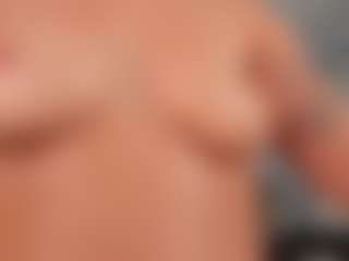 JulietteMoreau's Live Sex Cam Show
