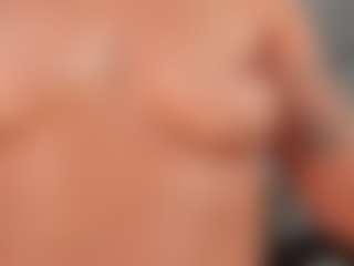 JulietteMoreau's Live Sex Cam Show