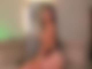 JulietteMoreau's Live Sex Cam Show