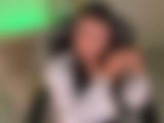 JulietteMoreau's Live Sex Cam Show