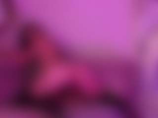 JulietteMoreau's Live Sex Cam Show