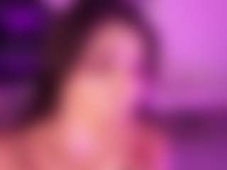 JulietteMoreau's Live Sex Cam Show