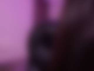Live cam show with JulietteMoreau - Lingerie on CamSodaAdn