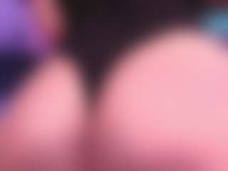 JulietteMoreau's Live Sex Cam Show