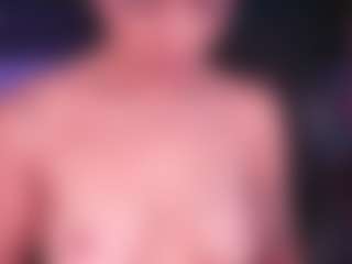JulietteMoreau's Live Sex Cam Show