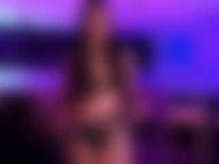 Live cam show with JulietteMoreau - Teen (18+) on Camsoda