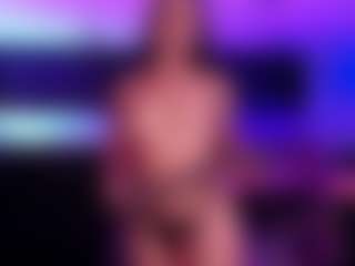 JulietteMoreau's Live Sex Cam Show