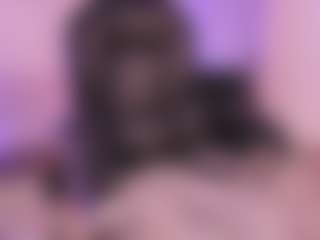 Live cam show with JulietteMoreau - Tittyfuck on Camsoda