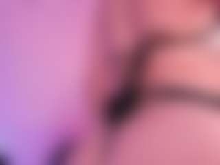 JulietteMoreau's Live Sex Cam Show