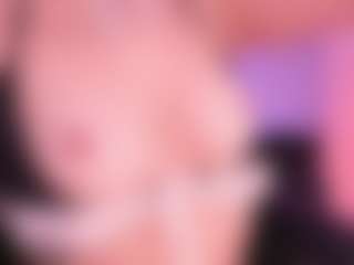 JulietteMoreau's Live Sex Cam Show