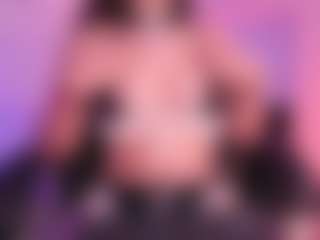 JulietteMoreau's Live Sex Cam Show