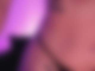 JulietteMoreau's Live Sex Cam Show
