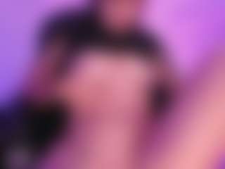 JulietteMoreau's Live Sex Cam Show