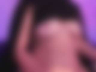 JulietteMoreau's Live Sex Cam Show