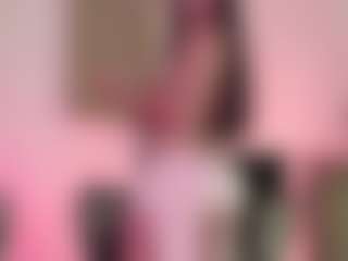 Live cam show with JulietteMoreau - Fingering on Camsoda