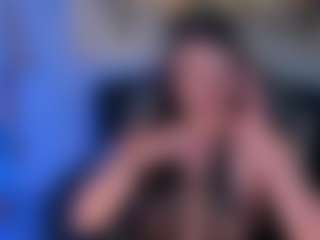 JulietteMoreau's Live Sex Cam Show